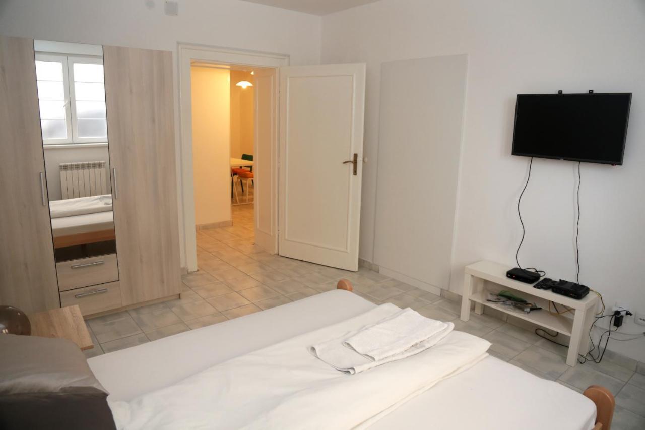 Petars Apartment Belgrado Exterior foto